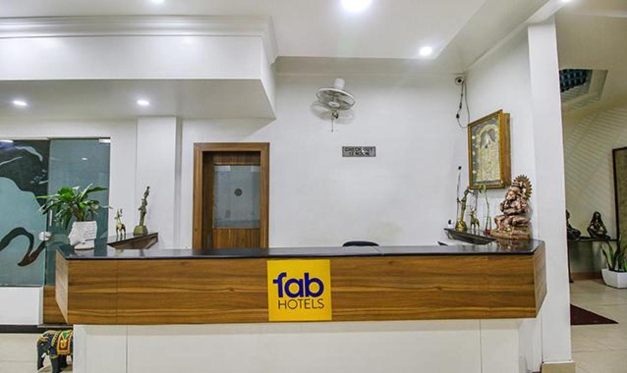 Fabhotel Silver Inn I โบปาล ภายนอก รูปภาพ